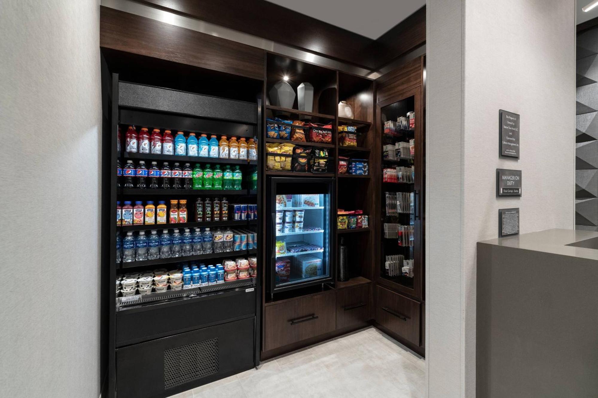 Towneplace Suites By Marriott Boston Medford Extérieur photo