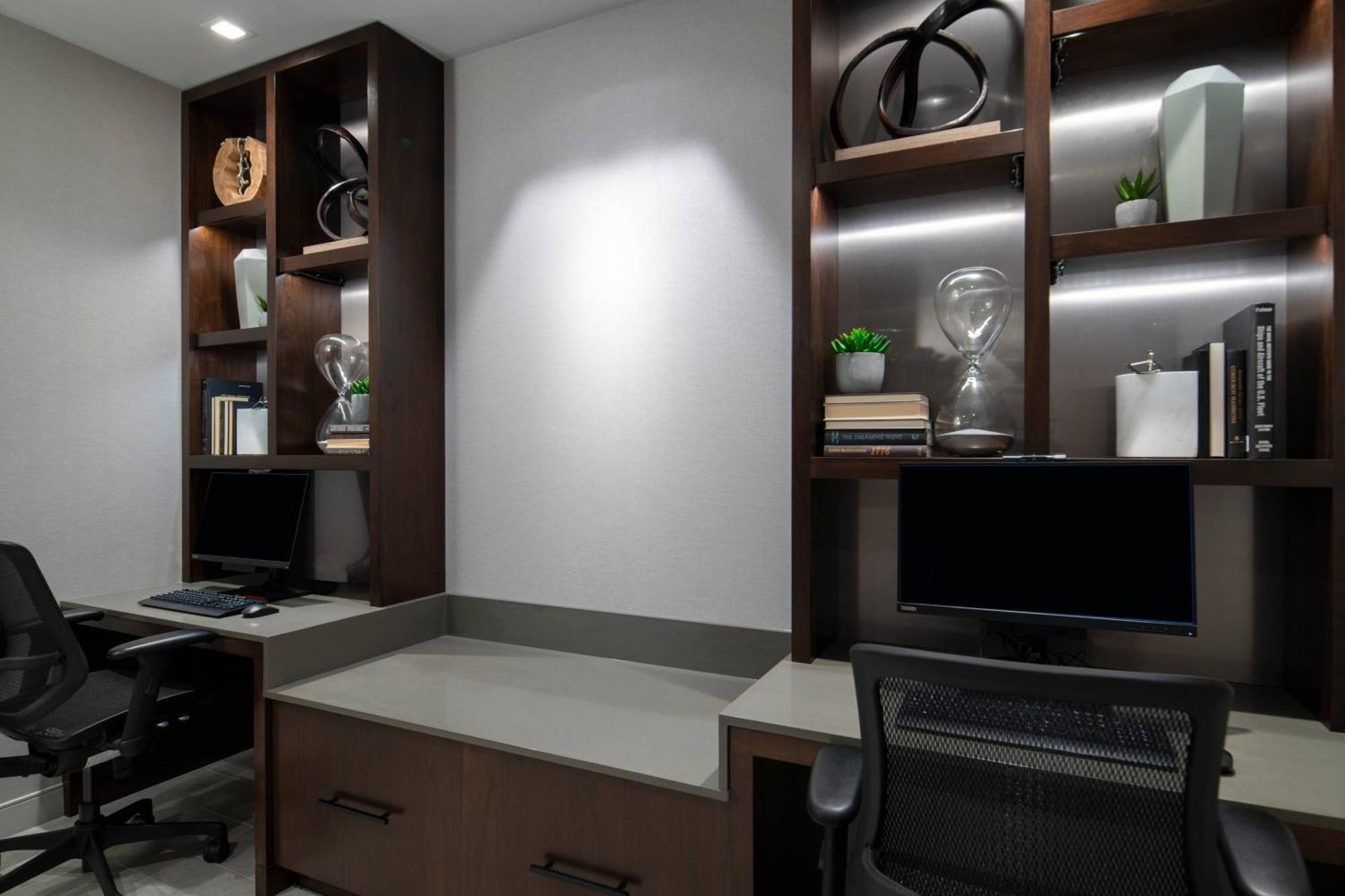 Towneplace Suites By Marriott Boston Medford Extérieur photo